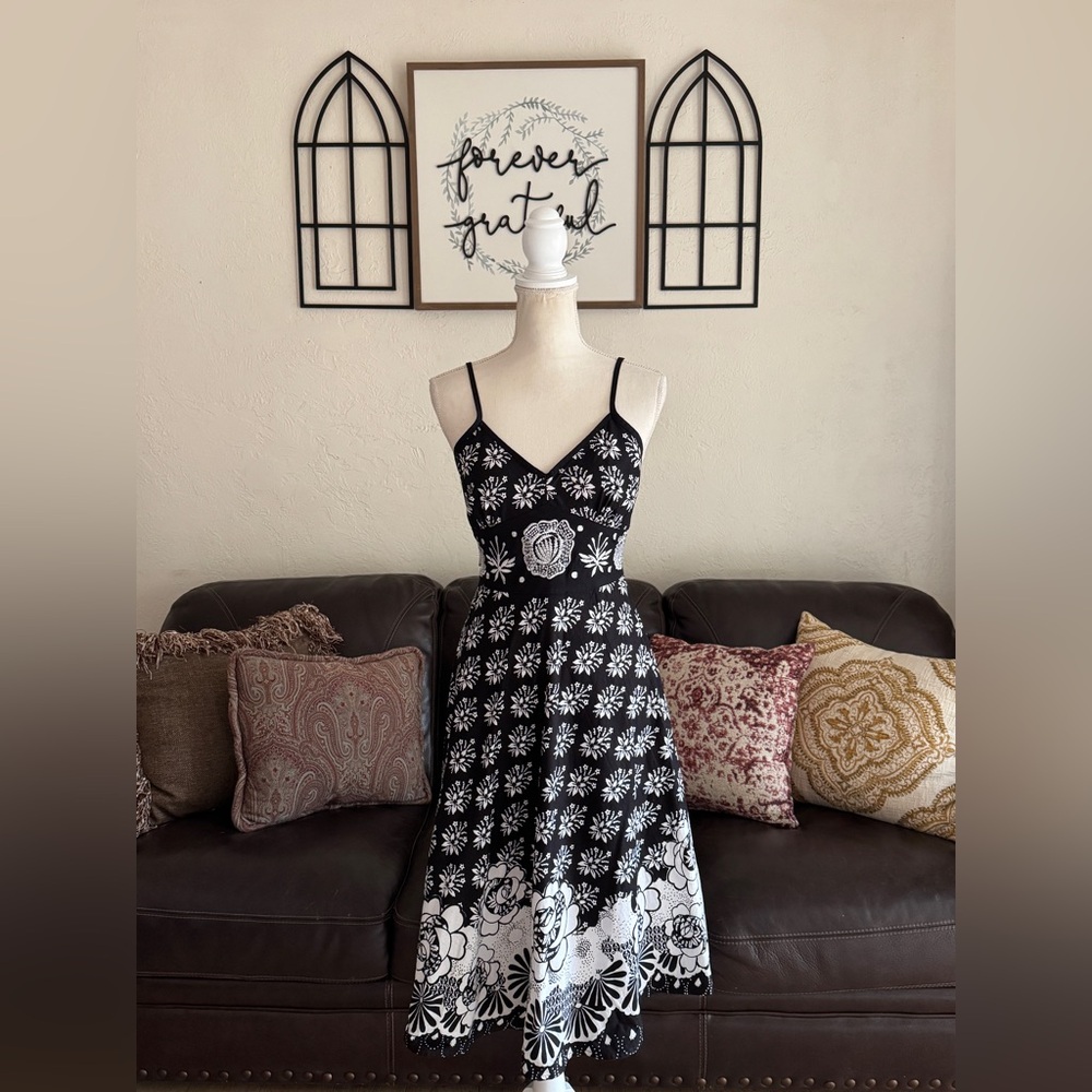 Vintage Y2K Magic Black And White Floral Print Midi Dress Size M Hippie Retro